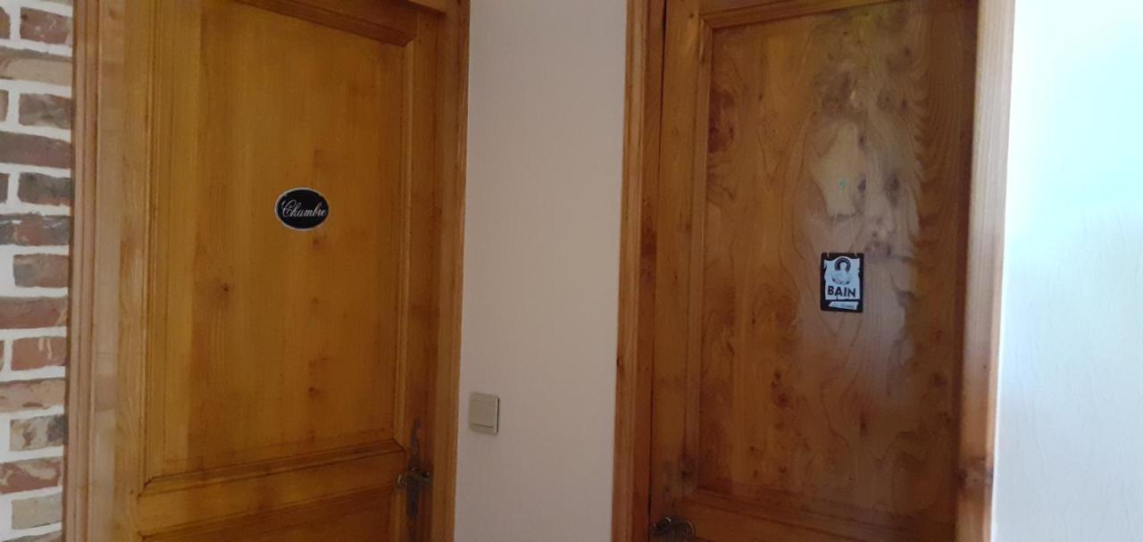 Chez Catherine - Chaumiere Normande Theuville-aux-Maillots Екстериор снимка